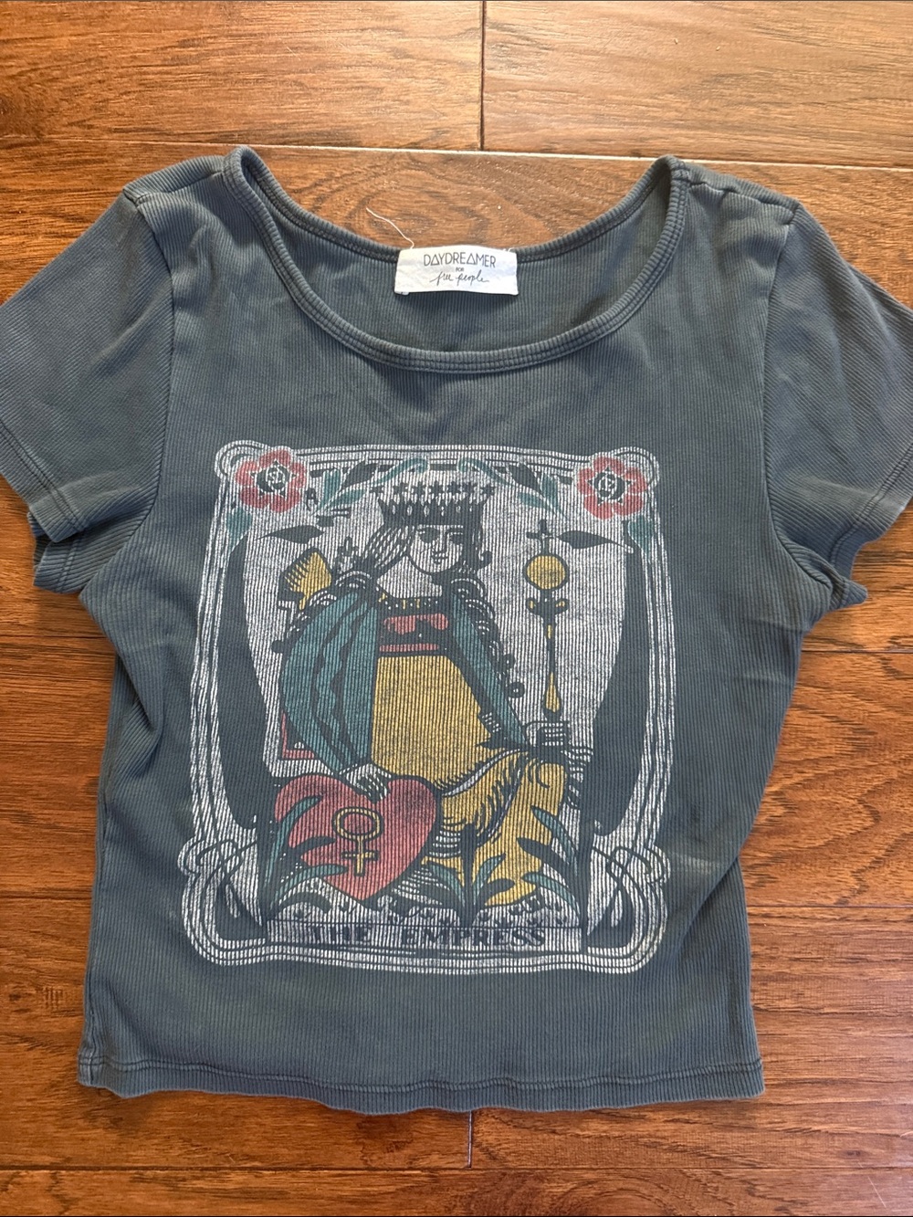 Daydreamer Gray Ribbed Tarot Graphic Short Sleeve Tee - Picture 1 of 4